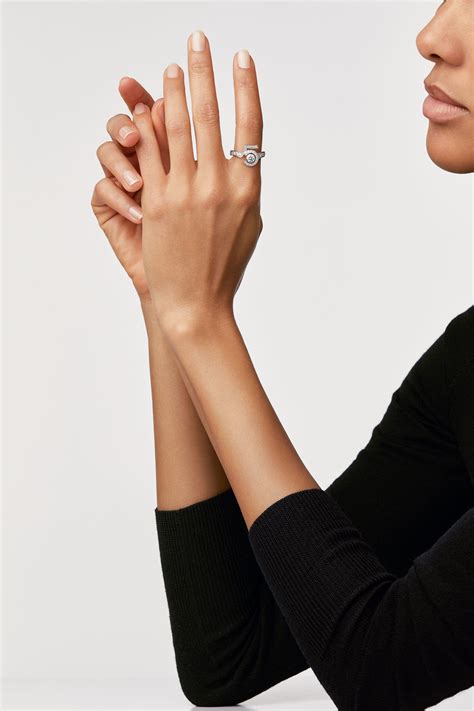 chanel etiquette|Chanel ring style.